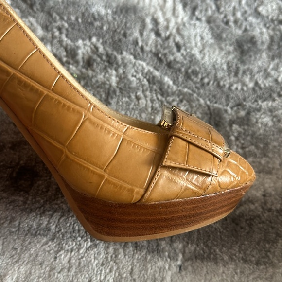 Michael Kors sling back open toe high heel pump - Picture 5 of 6